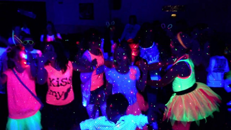 chiquiteca glow party megasound