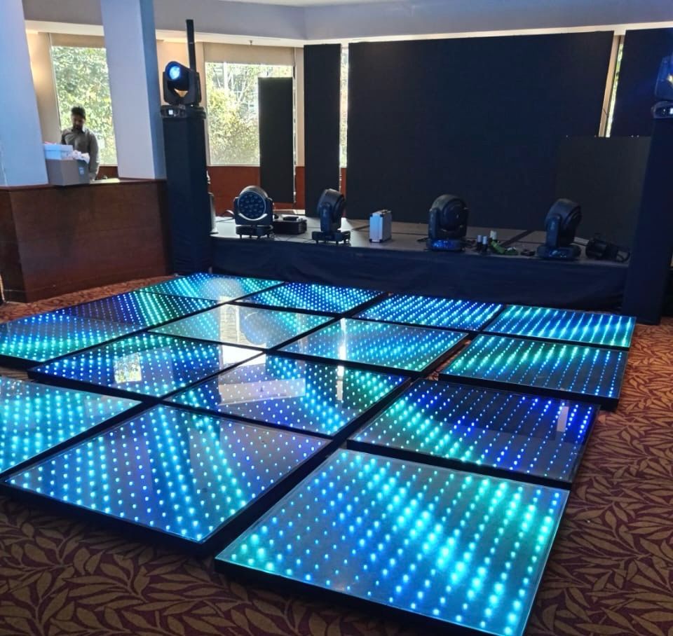 Alquiler de pista de baile iluminada en Bogotá